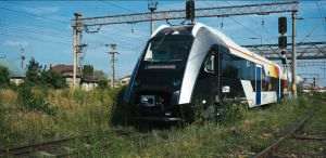 Leon, primul tren fabricat integral în România de GRAMPET Group, ajunge mâine în Bucureşti